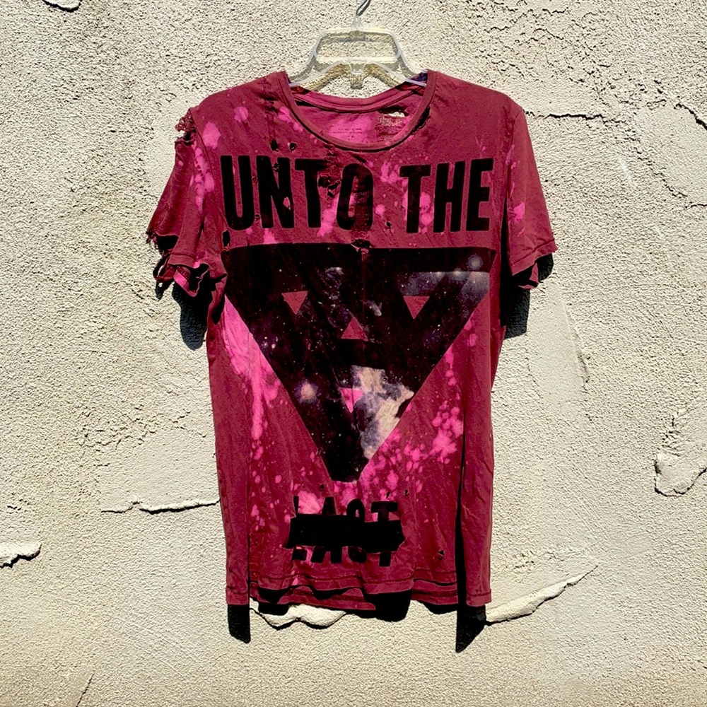 AllSaints SpitalFields Destroyed T shirt ( Unisex ) listed as a Men’s T Small